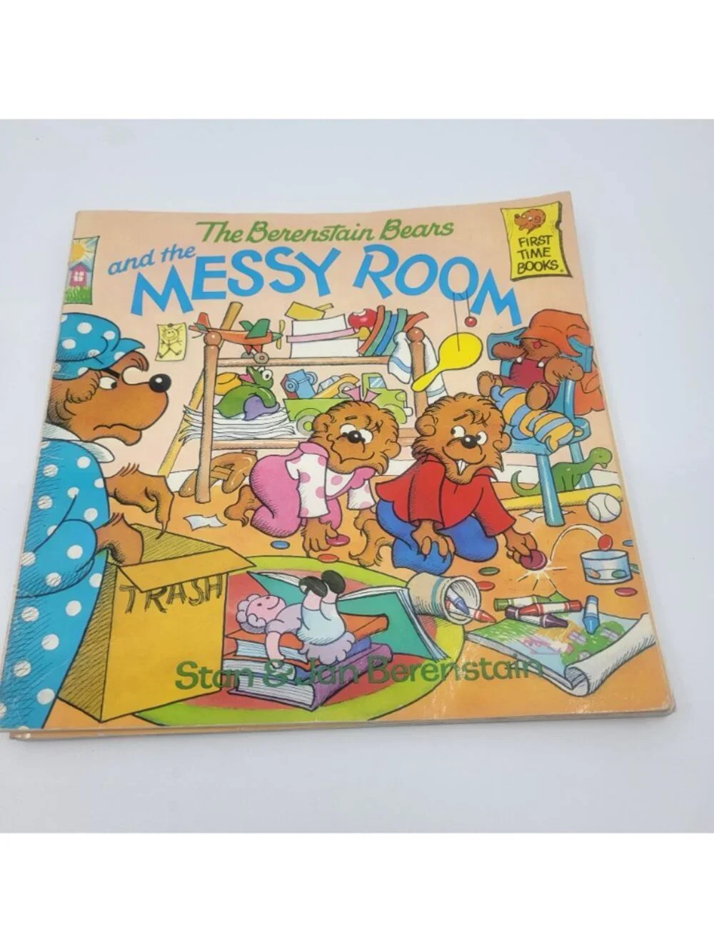 The BERENSTAIN BEARS Lot of 11 Children's Books